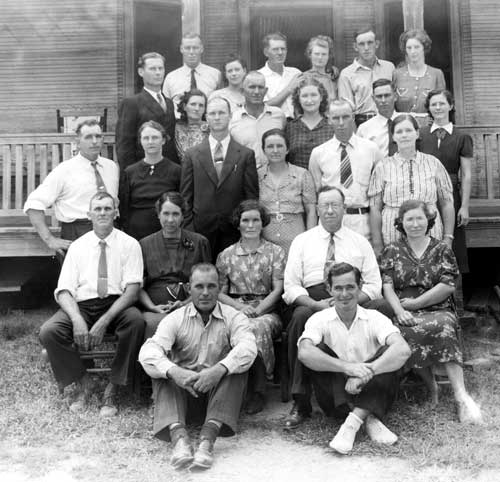 Fleet and Millie Simpson's family.